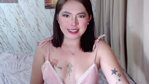 akiragirl_ online show from June 25, 9:14 am