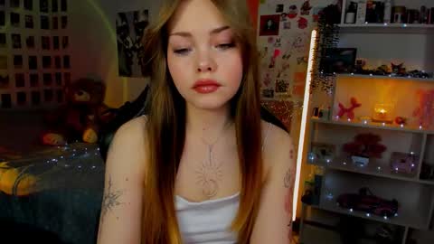 Snapshot of akirakatsu chatting on December 21, 11:06 am Akira online show from December 21, 11:06 am