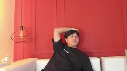 Akonholls online show from March 30, 1:01 pm