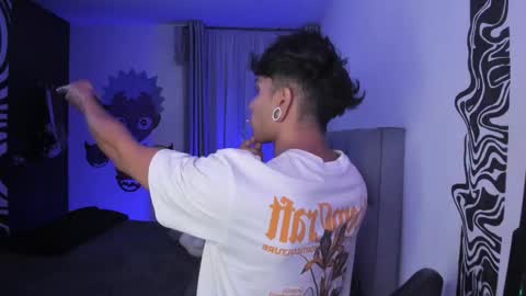 Ander uwu online show from January 15, 2:05 am