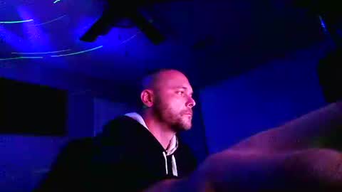 alabamacrazy85 online show from January 6, 2:37 am