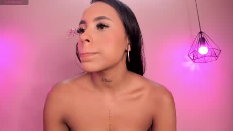 Alahia  online show from February 7, 6:02 pm