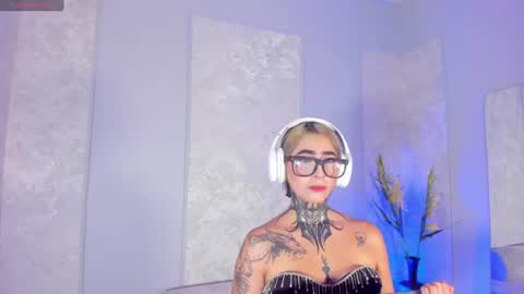 ALAHIA online show from July 11, 5:37 pm