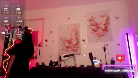 Snapshot of alaia_asuka chatting on September 22, 12:01 am Alaia online show from September 22, 12:01 am