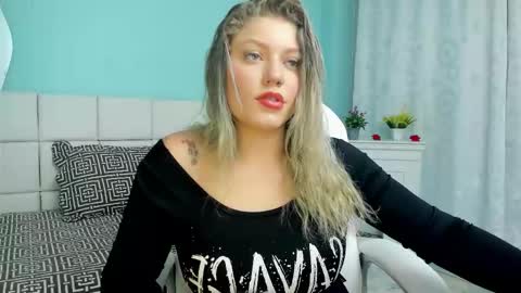 Alaia online show from October 14, 7:58 pm