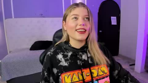 Alaia online show from December 22, 12:35 pm