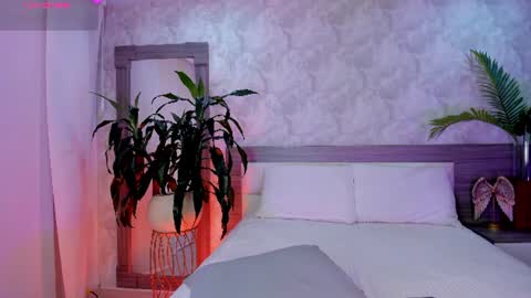 alaiaguerra online show from July 28, 7:50 pm