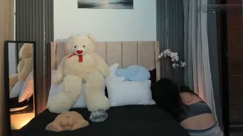     online show from July 22, 4:21 pm