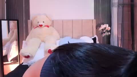     online show from July 24, 3:54 pm