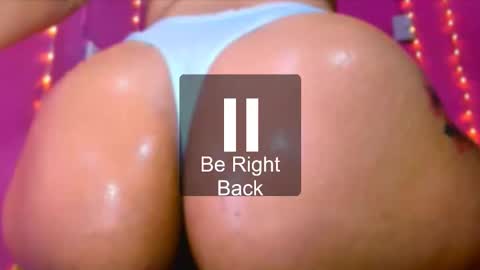 Snapshot of alaiia_rosse chatting on November 24, 6:51 pm Alaiia online show from November 24, 6:51 pm