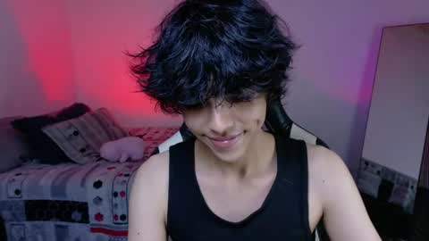 Snapshot of alan18n chatting on May 1, 6:07 am alan18n online show from May 1, 6:07 am