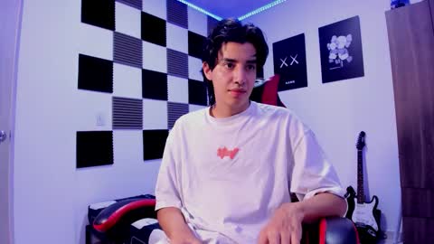 Alan Boy online show from December 19, 4:14 pm