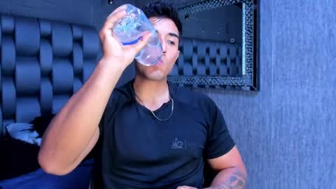 Alan greek online show from April 19, 2:11 am