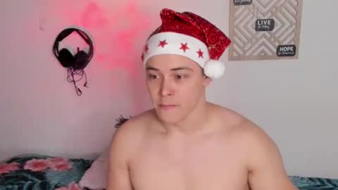 Snapshot of alan_hadid1 chatting on December 7, 11:12 pm Alan Hadid online show from December 7, 11:12 pm