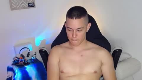 Snapshot of alan_hadid1 chatting on January 14, 6:07 pm Alan Hadid online show from January 14, 6:07 pm