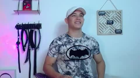 Snapshot of alan_hadid1 chatting on January 18, 6:43 pm Alan Hadid online show from January 18, 6:43 pm