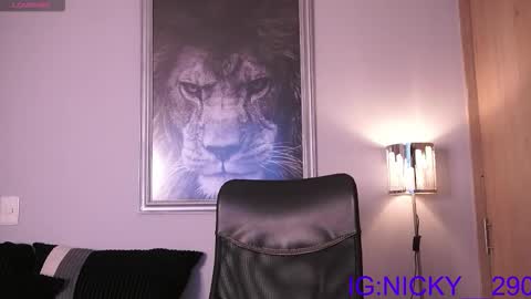 alan_morrys online show from March 10, 2:49 am