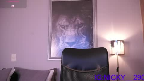 alan_morrys online show from April 28, 2:10 am