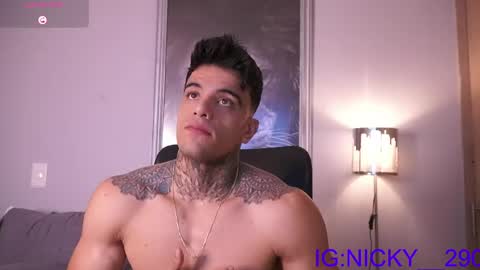 alan_morrys online show from May 15, 1:34 am