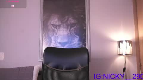 alan_morrys online show from June 12, 1:59 am