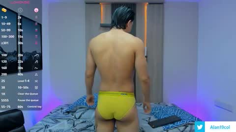 Snapshot of alan_nd_kevin chatting on September 20, 7:26 pm Alan Kevin can we reach 100 thumbs up please guys online show from September 20, 7:26 pm