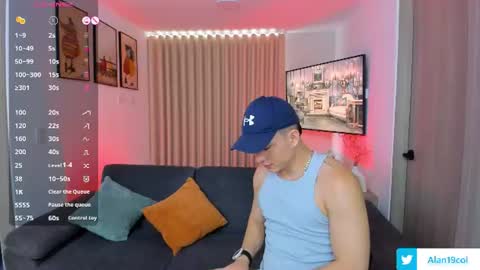 Snapshot of alan_nd_kevin chatting on June 27, 11:48 am Alan Kevin can we reach 100 thumbs up please guys online show from June 27, 11:48 am