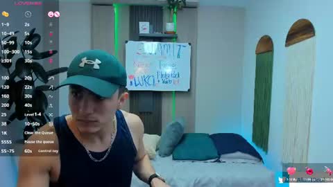 Snapshot of alan_nd_kevin chatting on July 20, 7:05 pm Alan Kevin can we reach 100 thumbs up please guys online show from July 20, 7:05 pm