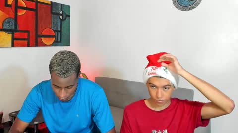 Snapshot of alan_scot chatting on December 24, 7:00 pm Alan and Criss - WE JUST FRIENDS WITH BENEFITS BOTH VERS online show from December 24, 7:00 pm