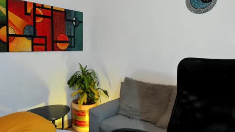 Snapshot of alan_scot chatting on January 4, 3:29 am Alan and Criss - WE JUST FRIENDS WITH BENEFITS BOTH VERS online show from January 4, 3:29 am