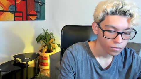 Snapshot of alan_scot chatting on January 7, 1:28 am Alan and Criss - WE JUST FRIENDS WITH BENEFITS BOTH VERS online show from January 7, 1:28 am