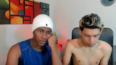 Snapshot of alan_scot chatting on March 9, 7:48 pm Alan and Criss - WE JUST FRIENDS WITH BENEFITS BOTH VERS online show from March 9, 7:48 pm