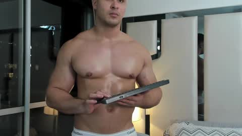 Alan Vidal online show from February 7, 2:40 am