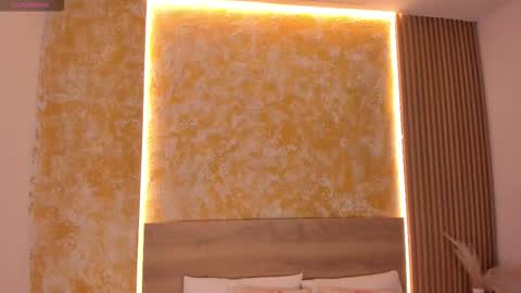 Snapshot of alana_2916 chatting on November 4, 2:54 am alana_2916 online show from November 4, 2:54 am