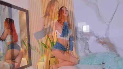 Snapshot of alana_333 chatting on November 21, 10:58 am A L A N A online show from November 21, 10:58 am