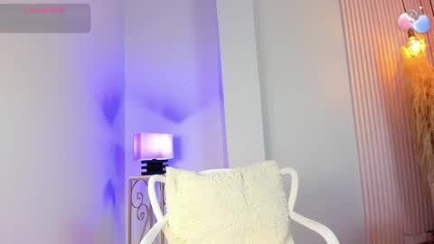 Alana online show from June 4, 12:11 pm
