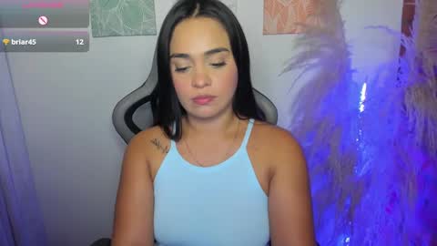 Snapshot of alana_dantes chatting on September 30, 2:27 am M E L I online show from September 30, 2:27 am