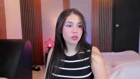 Snapshot of alana_hard_ chatting on November 23, 4:12 am Alana online show from November 23, 4:12 am