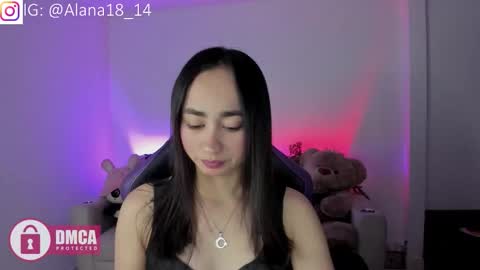 Snapshot of alana_pherson chatting on November 23, 10:42 pm alana_pherson online show from November 23, 10:42 pm