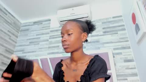 Alana online show from October 28, 6:43 pm