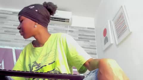 Alana online show from October 29, 6:42 pm