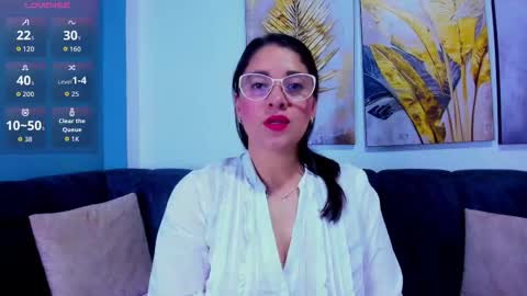 Snapshot of alana_steel_1 chatting on October 18, 12:06 pm Alana online show from October 18, 12:06 pm