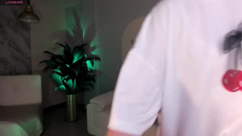 Alana online show from September 16, 11:55 am