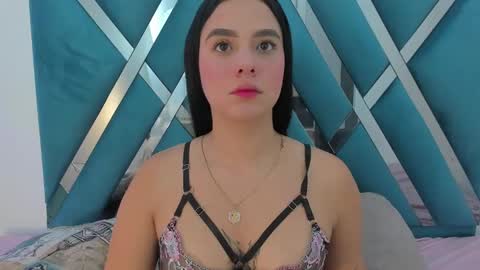 Snapshot of alanaflores chatting on September 20, 11:44 am Alana Flores online show from September 20, 11:44 am