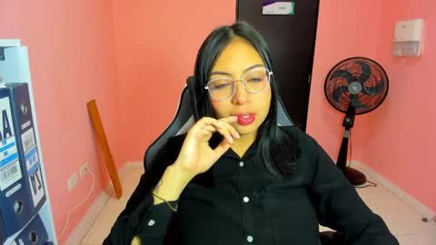 alanapetterson online show from December 9, 12:30 pm