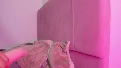 Alana online show from February 24, 1:58 am