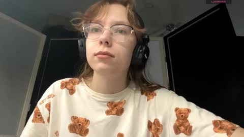 Stella online show from November 2, 4:59 am