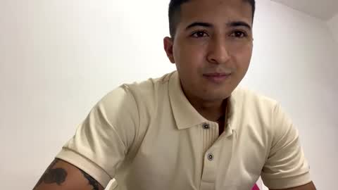 Snapshot of alanj998 chatting on November 6, 4:02 am alanj998 online show from November 6, 4:02 am