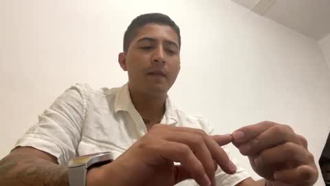 Snapshot of alanj998 chatting on February 28, 5:19 am alanj998 online show from February 28, 5:19 am