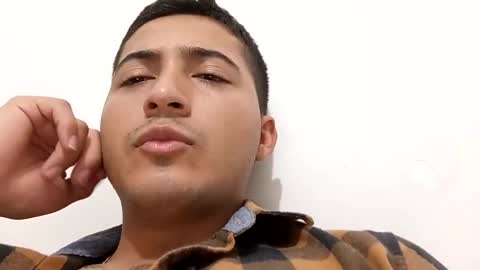 Snapshot of alanj998 chatting on March 2, 5:08 am alanj998 online show from March 2, 5:08 am