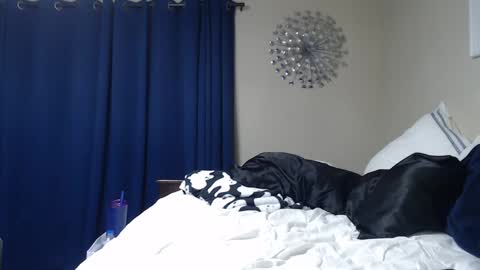 Snapshot of alannarack chatting on November 3, 12:02 am Alanna Rack online show from November 3, 12:02 am